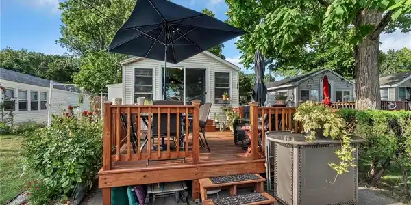 29 E Andrew Comstock Road