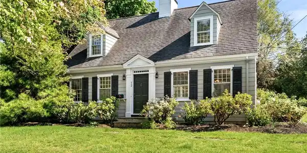 72 Ferry Lane