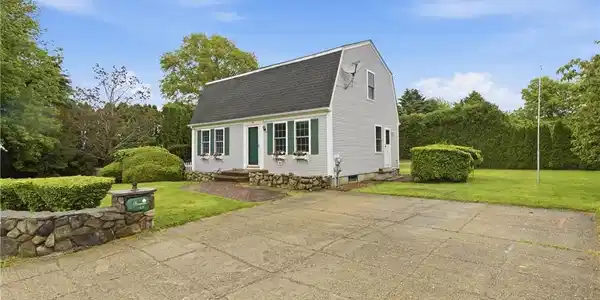 49 Harvest Road