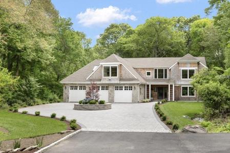 31 Wright Lane