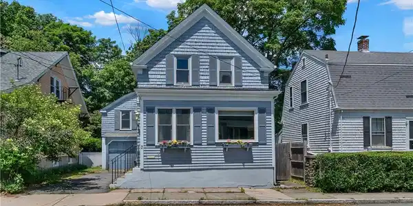 3 Sycamore Street