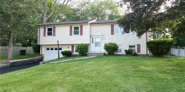 26 Seneca Road