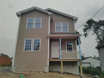 27 Hoppin Avenue