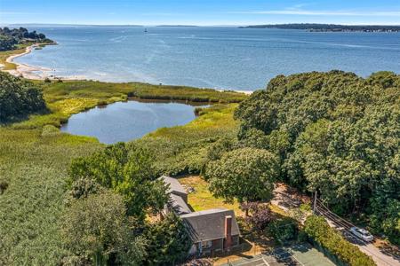 150 Alfred Drowne Road