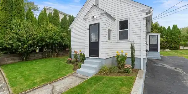 22 Goulart Avenue