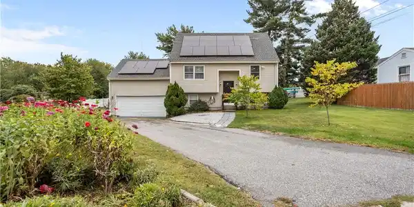 7 Jill Court