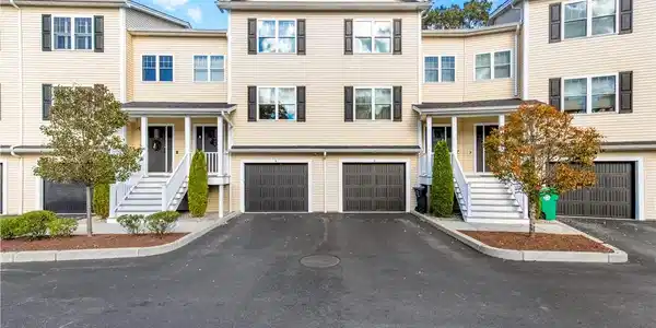 3800 Post Road