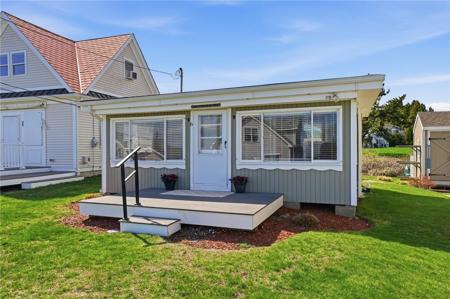 64 Burnside Avenue