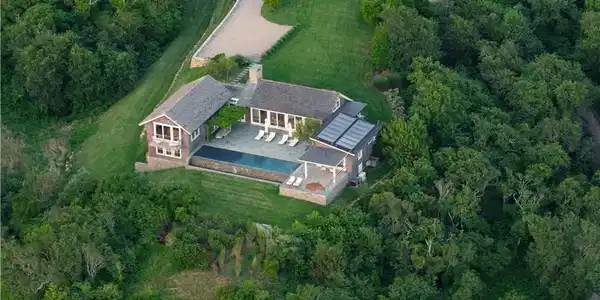 Image 4: aerial from the west