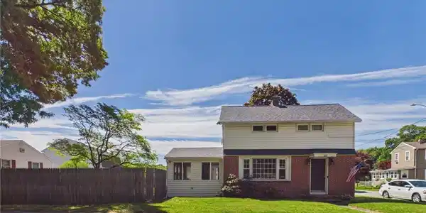 122 Gordon Avenue