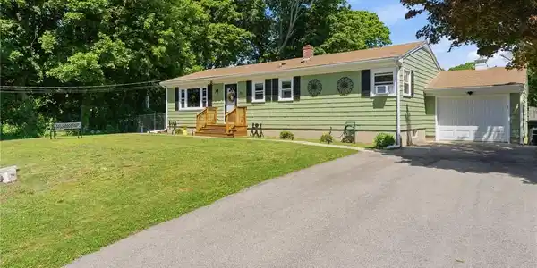 25 Meadow Lark Drive