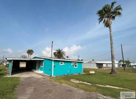 207 Matagorda Dr., Port Mansfield TX 78598