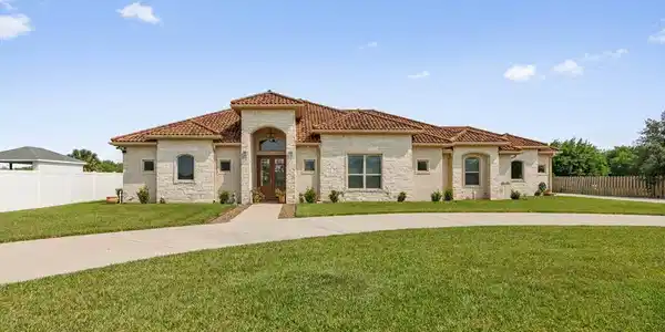 117 Madelyn Rose, Bayview TX 78566