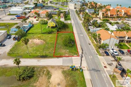 109 W Kingfish St., South Padre Island TX 78597