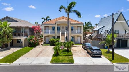 119 E Bahama St. # 3, South Padre Island TX 78597