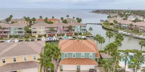15 Harbor Point, Laguna Vista TX 78578