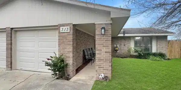 313 Ebony Ln., Laguna Vista TX 78578