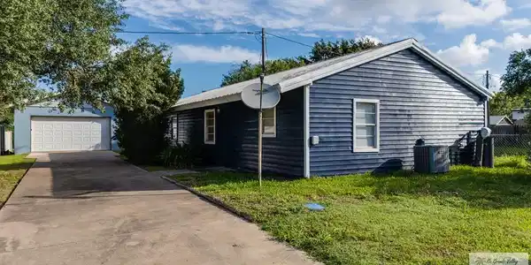 36927 Marshall Hutts Rd., Arroyo City TX 78583