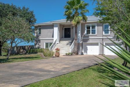 35077 Pelican Pointe Dr., Rio Hondo TX 78586