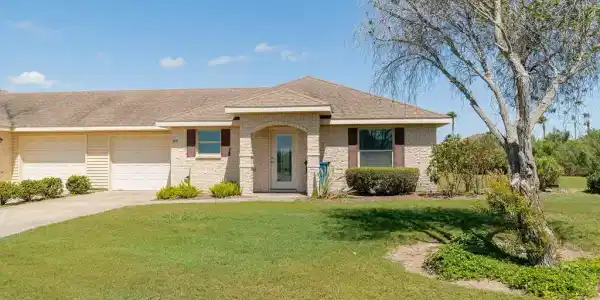 99 Bethpage Dr., Laguna Vista TX 78578