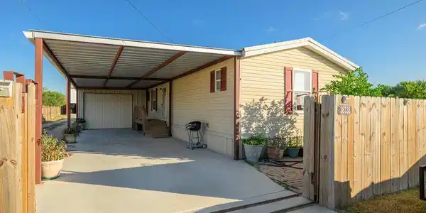 36338 Marshall Hutts Rd., Rio Hondo TX 78583