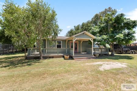 115 Beach Dr., Port Mansfield TX 78598