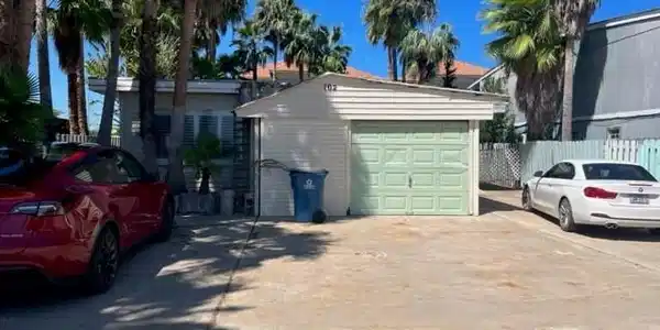 102 E Oleander St., South Padre Island TX 78597