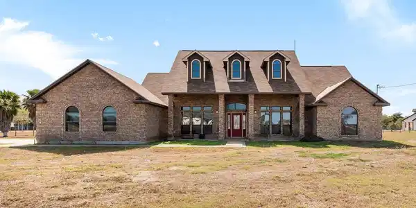 168 N San Roman, Bayview TX 78566