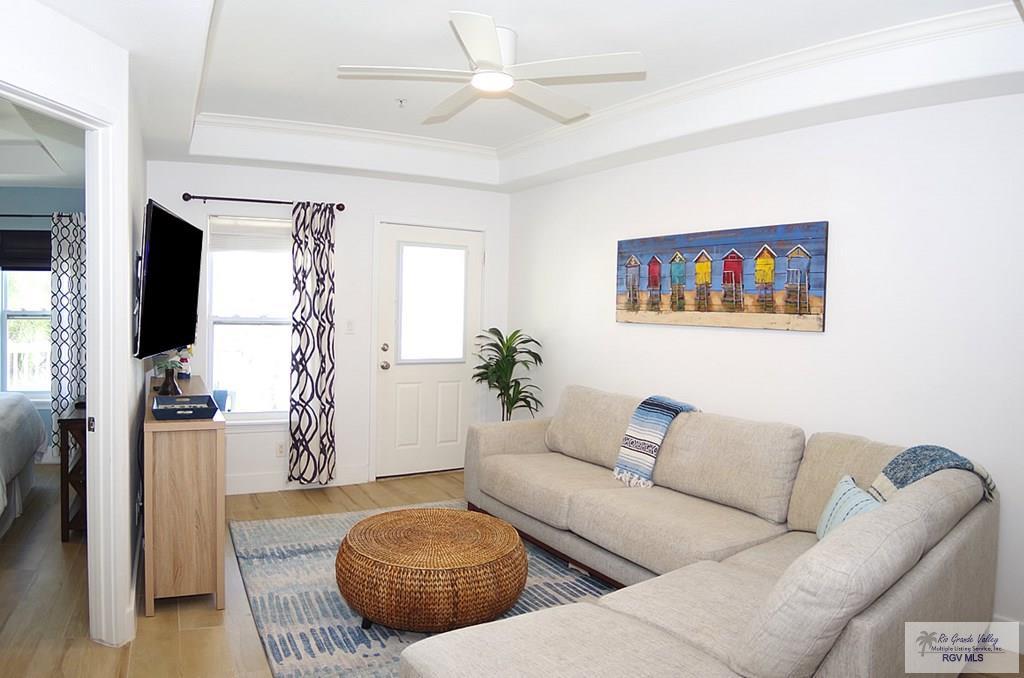 Image 3: Living Area