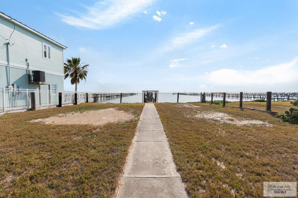 Image 3: Waterfront Parcel