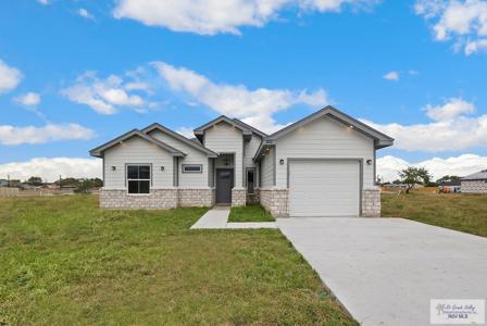 2832 Eliseo Villarreal Ave, Port Isabel TX 78578
