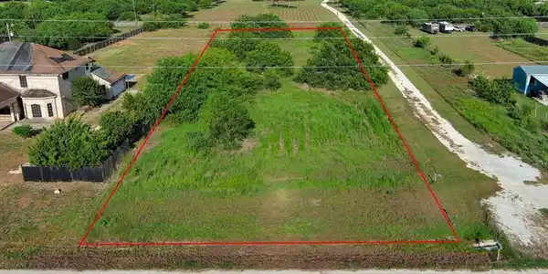 Paredes Line Rd., Rio Hondo TX 78583
