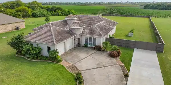 140 Madelyn Rose, Bayview TX 78566