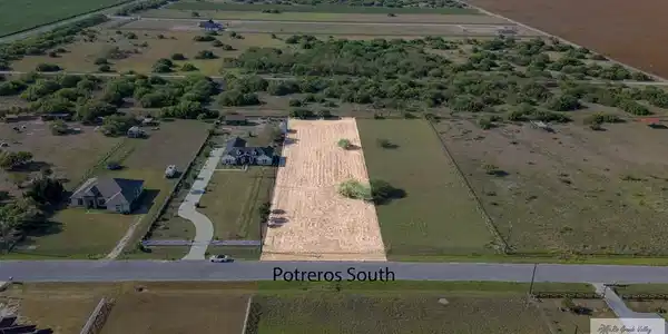 35021 Potreros South Rd, Los Fresnos TX 78566