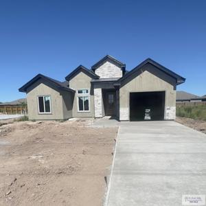 704 Mandelos Dr, Brownsville TX 78521