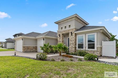 94 Torrey Pines, Laguna Vista TX 78578