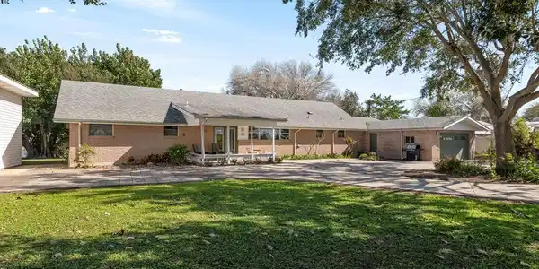 119 Chachalaca, Bayview TX 78566
