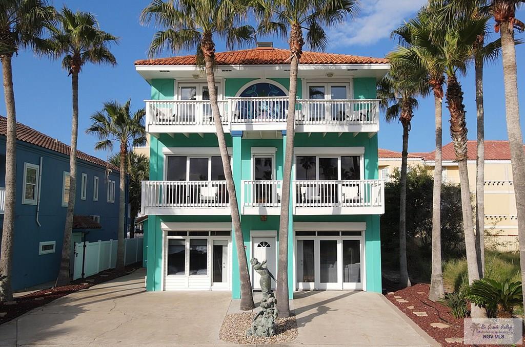 Image 2: Exterior Front