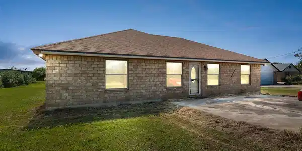 25488 Ted Hunt Rd., Los Fresnos TX 78566