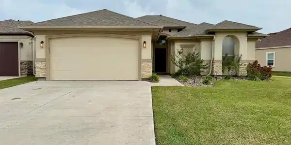 15 Valdarama Dr., Laguna Vista TX 78578