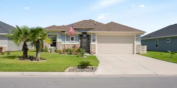 105 Torrey Pines, Laguna Vista TX 78578