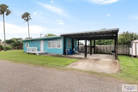 300 Legion Dr, Port Mansfield TX 78598