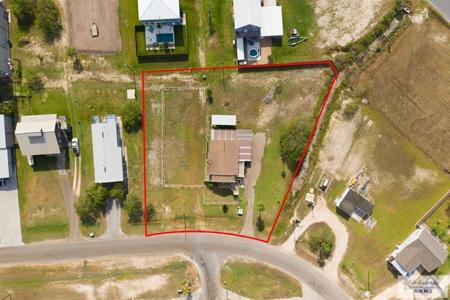 1056 E Port Dr, Port Mansfield TX 78598