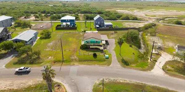 1056 E Port Dr, Port Mansfield TX 78598