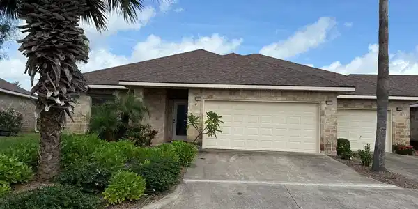 8 Torrey Pines, Laguna Vista TX 78578