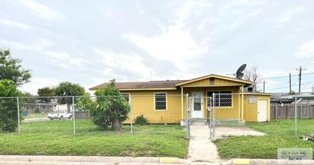 310 S Manautou St, Port Isabel TX 78578