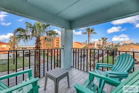 132 E Gardenia St. # 5, South Padre Island TX 78597
