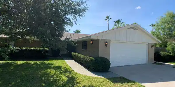 712 Orange Ln., Laguna Vista TX 78578