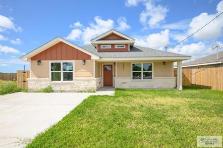 2641 Pennsylvania Ave, Port Isabel TX 78578