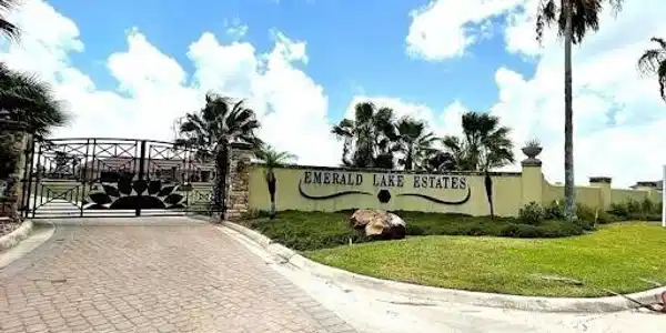 8 Emerald # 11, Laguna Vista TX 78578